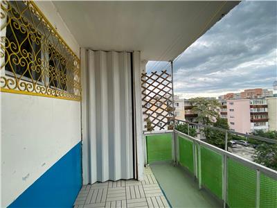 Apartament 3 camere, S 67 mp + balcon, decomandat, Gheorghieni.