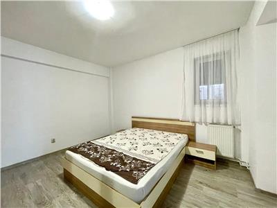 Apartament 4 camere, S 85 mp + terasa, zona Calea Turzii.