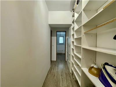 Apartament 4 camere, S 85 mp + terasa, zona Calea Turzii.