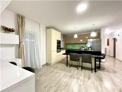 Apartament 4 camere, S 85 mp + terasa, zona Calea Turzii.