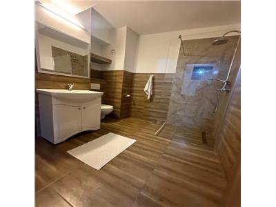 Apartament 2 camere, decomandat, mobilat, utilat, Marasti.