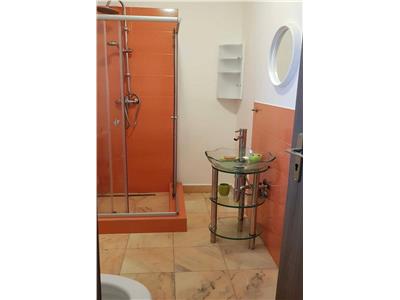 Apartament 3 camere, S 80 mp, mobilat, utilat, zona Fagului.