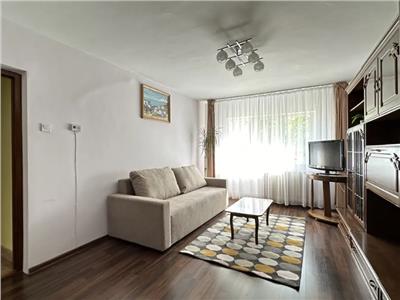 Apartament 4 camere, decomandat, mobilat, utilat, Marasti.