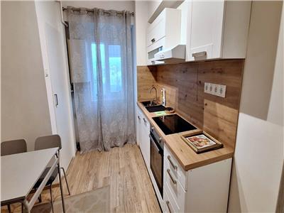 Apartament 2 camere, prima inchiriere,decomandat, zona Pta Cipariu.