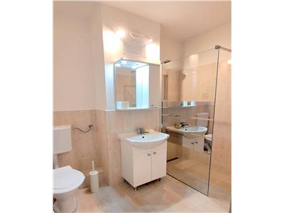 Apartament 2 camere, prima inchiriere,decomandat, zona Pta Cipariu.