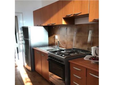 Apartament cu o camera, semicentral, S 30 mp, mobilat, utilat.