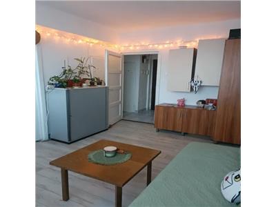 Apartament 2 camere, mobilat, utilat, zona Pta Mihai Viteazul.