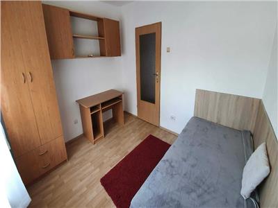 Apartament 2 camere, decomandat, mobilat, Manastur.