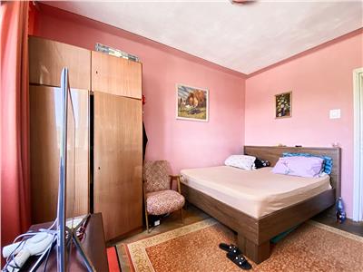 Apartament 4 camere decomandat, S83 mp+2 balcoane, parcare, Parcul Central.