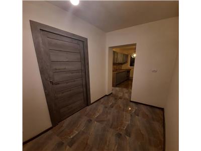 Apartament 2 camere, decomandat, mobilat, utilat, zona Iulius Mall.