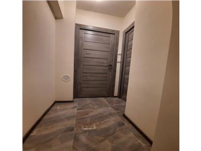 Apartament 2 camere, decomandat, mobilat, utilat, zona Iulius Mall.