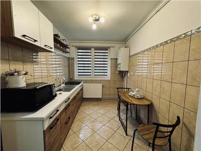 Apartament 2 camere, S 55 mp, mobilat, utilat, Str. Caragiale.