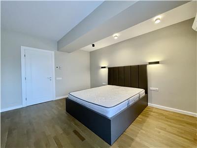 Penthouse 3 camere, LUX, S 150 mp + 200 mp terasa, Buna Ziua.