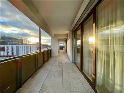 Penthouse 3 camere, LUX, S 150 mp + 200 mp terasa, Buna Ziua.