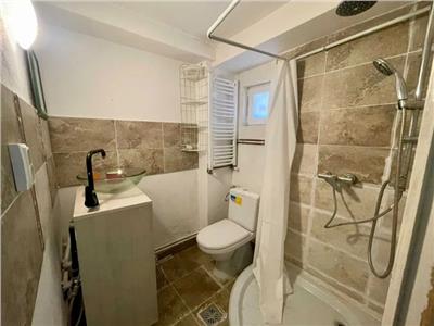 Apartament 2 camere, S 52 mp, Str. Paris, Semicentral.