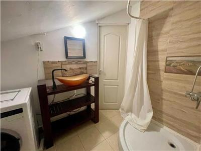 Apartament 2 camere, S 52 mp, Str. Paris, Semicentral.