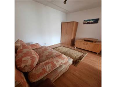 Apartament 3 camere, decomandat, S 65 mp, Gheorgheni.