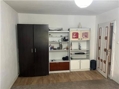 Apartament 3 camere, S 65 mp, Str. Ion Mester, Manastur.