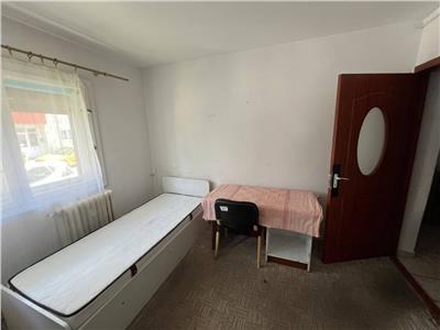 Apartament 3 camere, S 65 mp, Str. Ion Mester, Manastur.