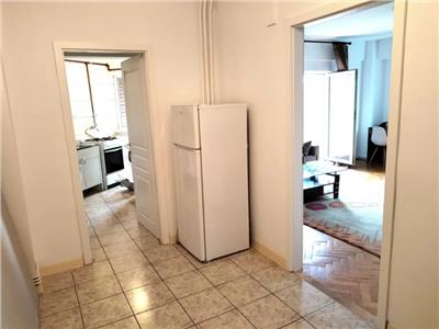 Apartament 2 camere, decomandat, S 49 mp, Piata Cipariu.