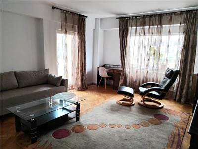 Apartament 2 camere, decomandat, S- 49 mp, Piata Cipariu.