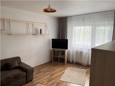 Apartament 2 camere, Decomandat, S 54 mp, Str. Lunii, Zorilor.