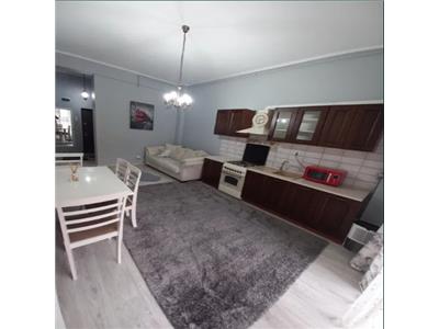 Apartament 2 camere, S 50 mp, zona Pta Mihai Viteazul.