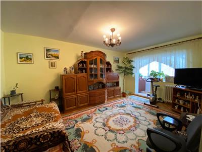 Apartament 3 camere, S 65 mp, decomandat, mobilat, Mărăști.