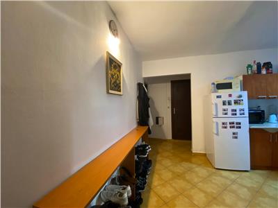 Apartament 3 camere, S 71 mp, decomandat, mobilat, Mărăști.