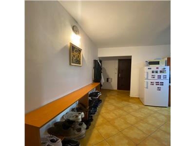 Apartament 3 camere, S 71 mp, decomandat, mobilat, Mărăști.