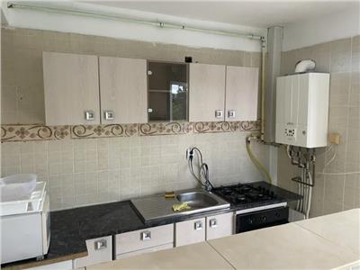 Apartament 3 camere, decomandat, mobilat, utilat, zona USAMV.