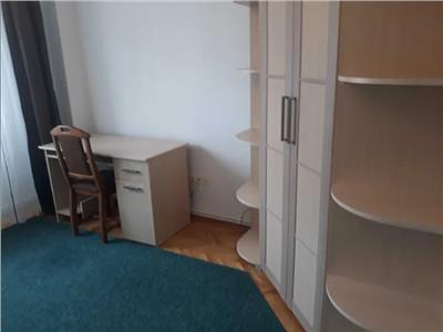 Apartament 3 camere, decomandat, mobilat, utilat, Marasti.