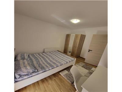 Apartament 2 camere, decomandat, mobilat, utilat, Pta Mihai Viteazul.