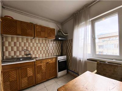 Apartament 1 camera, S37mp.+balcon, str. Plopilor, nr.54