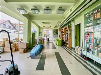 Spatiu comercial S98mp, Buna ziua, zona Grand Hotel Italia