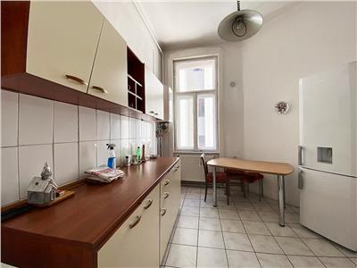 Apartament 3 camere, S102 mp, decomandat, str. Regele Ferdinand