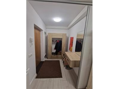 Apartament 3 camere, prima inchiriere, mobilat, utilat, zona Frunzisului.