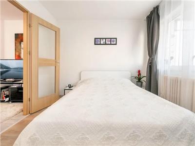 Apartament 2 camere, decomandat, prima inchiriere,  Grigorescu.