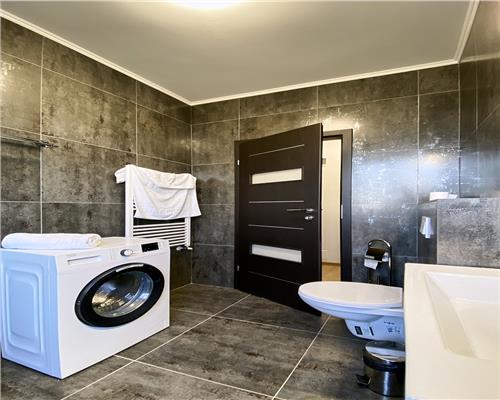 Apartament 2 camere, ultrafinisat, Horea.