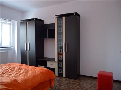 Apartament 2 camere, decomandat, cartierul Gheorghieni.