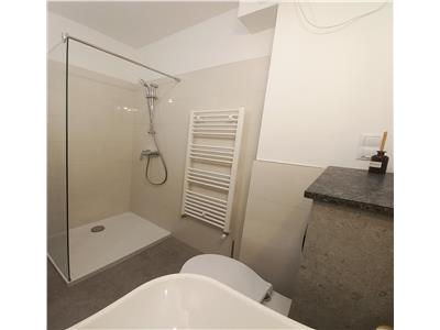 Apartament 3 camere, S 77 mp + gradina, Europa.