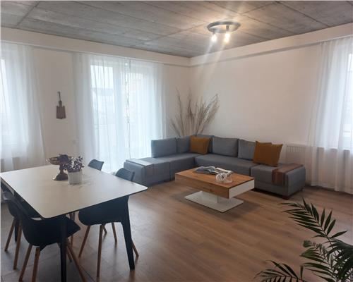 Apartament 3 camere, S- 77 mp + gradina, Europa.