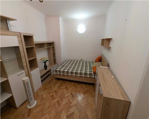 Apartament 2 camera, S 35 mp, mobilat, utilat, zona UMF.