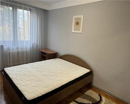 Apartament 3 camere, decomandat, mobilat,  Gheorgheni.