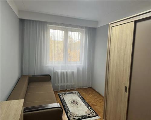 Apartament 3 camere, decomandat, mobilat,  Gheorgheni.