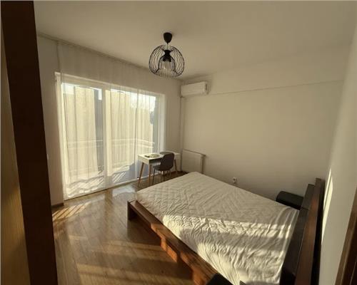 Apartament 2 camere, mobilat, utilat, Plopilor.