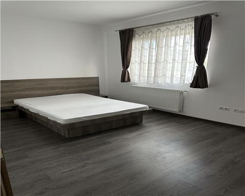 Apartament 3 camere, S 57 mp, mobilat, utilat, zona Calea Turzii.