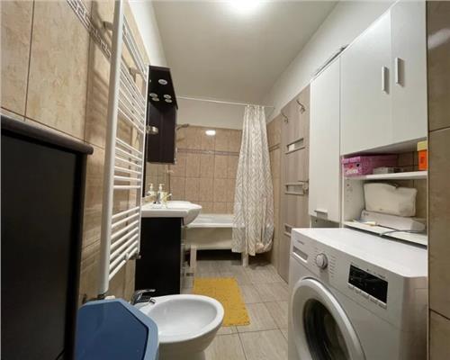 Apartament 3 camere, S 60 mp, mobilat, utilat, Bulgaria.