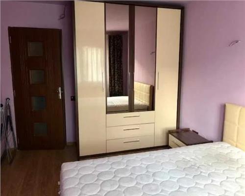 Apartament 3 camere, S 68 mp, mobilat, utilat, zona Pta Flora.