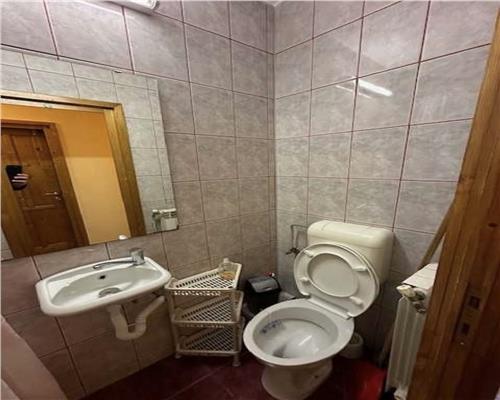 Apartament 3 camere, decomandat, mobilat, utilat, Aurel Vlaicu.